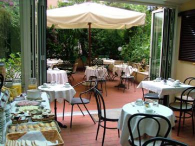 Center Hotel Rome Luaran gambar